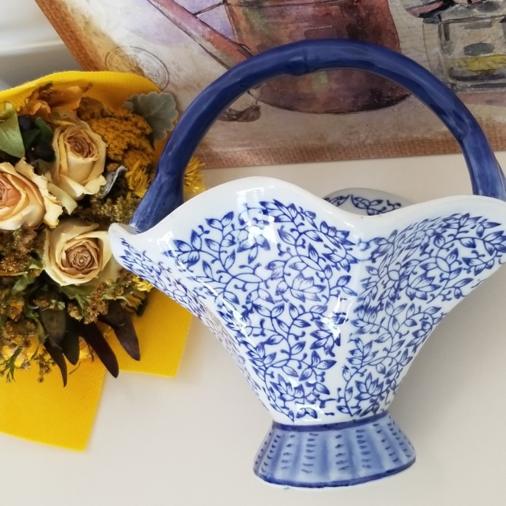 🌿 Vintage Vase 🌿